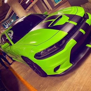 Meet your Posher, Sam